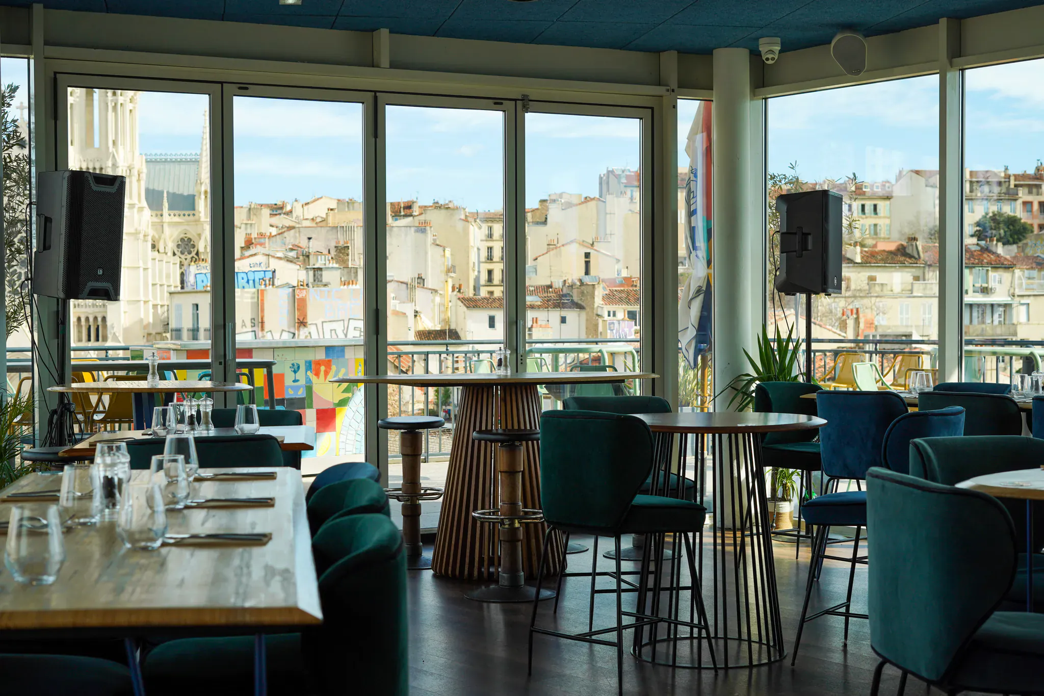 Terrasse rooftop sur la Canebière à Marseille