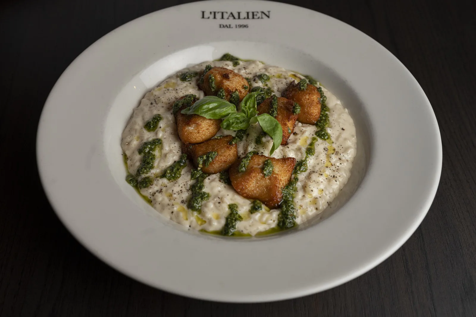 Risotto au parmesan, volaille panée