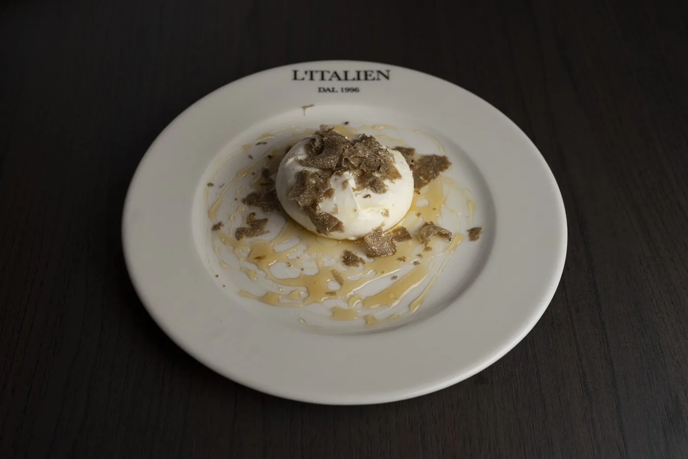 Burratina, miel et truffe