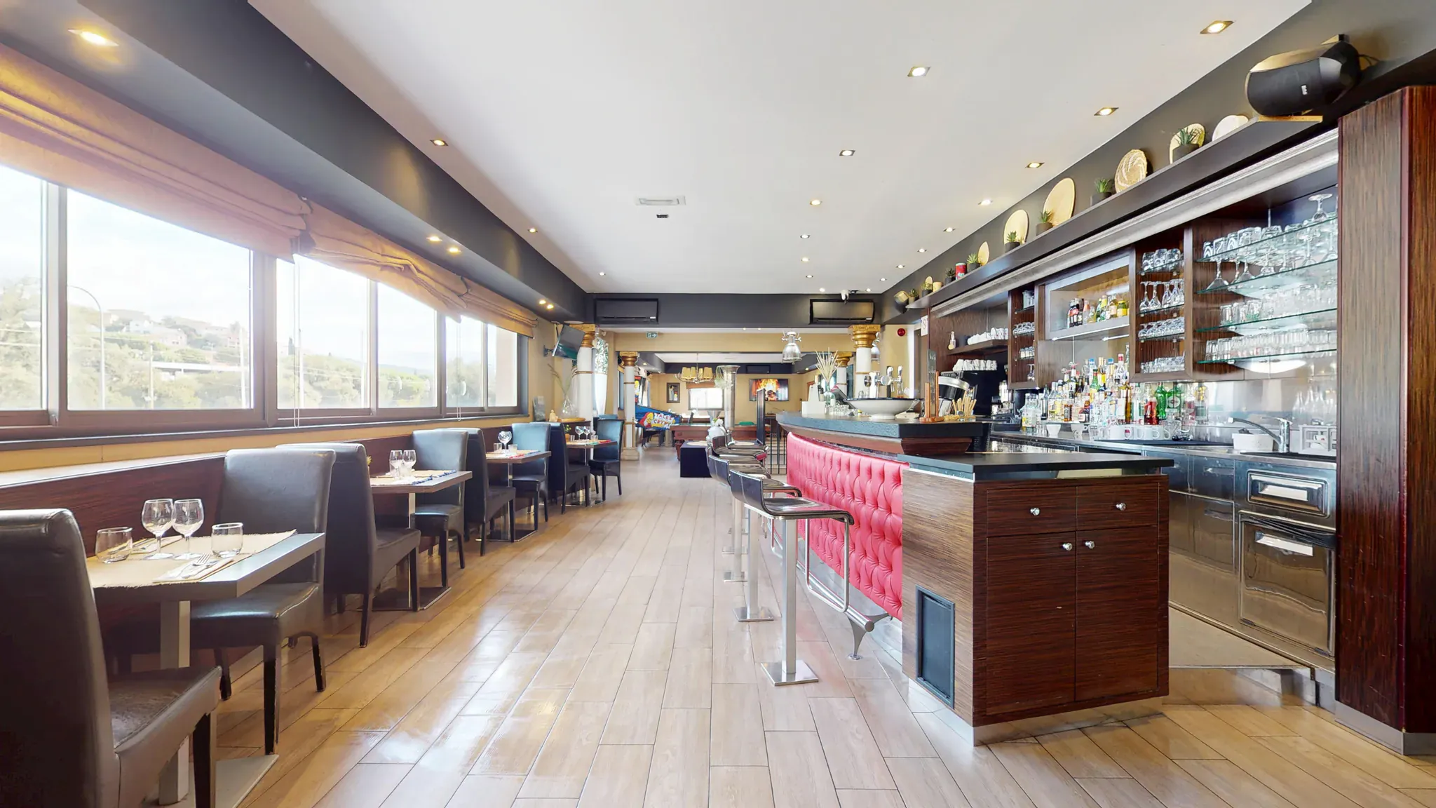 Restaurant 5