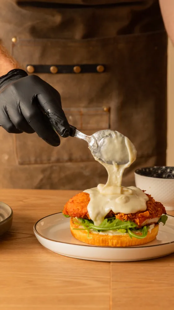 Instant gourmand chez Burger Industry, à Lambesc