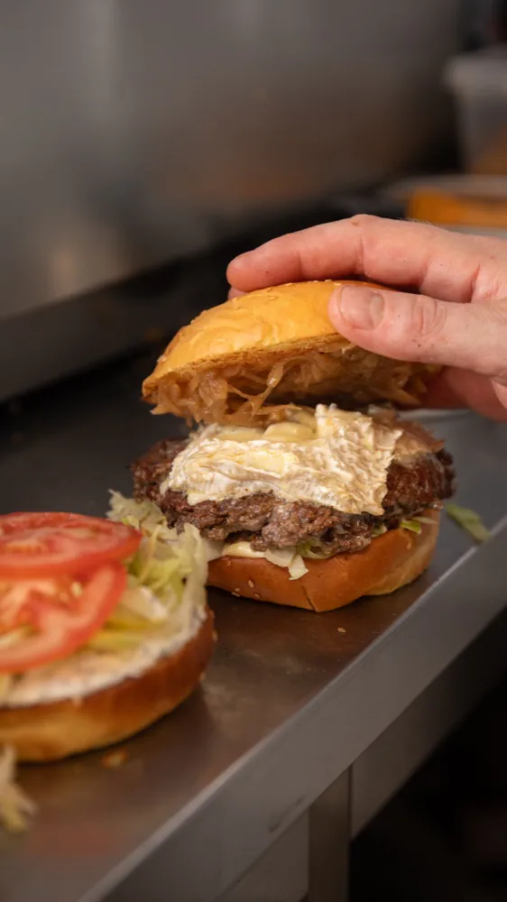Instant gourmand chez Burger Industry, à Lambesc