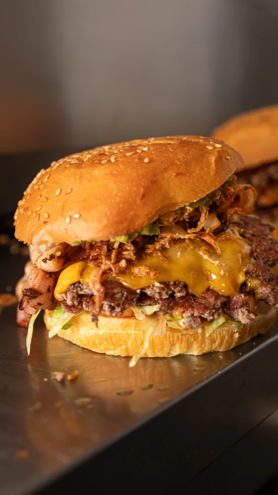 Instant gourmand chez Burger Industry, à Lambesc