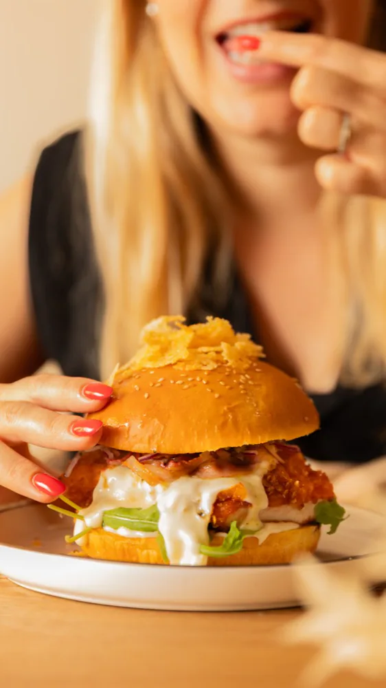 Instant gourmand chez Burger Industry, à Lambesc
