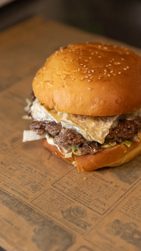Instant gourmand chez Burger Industry, à Lambesc