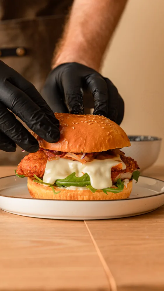 Instant gourmand chez Burger Industry, à Lambesc