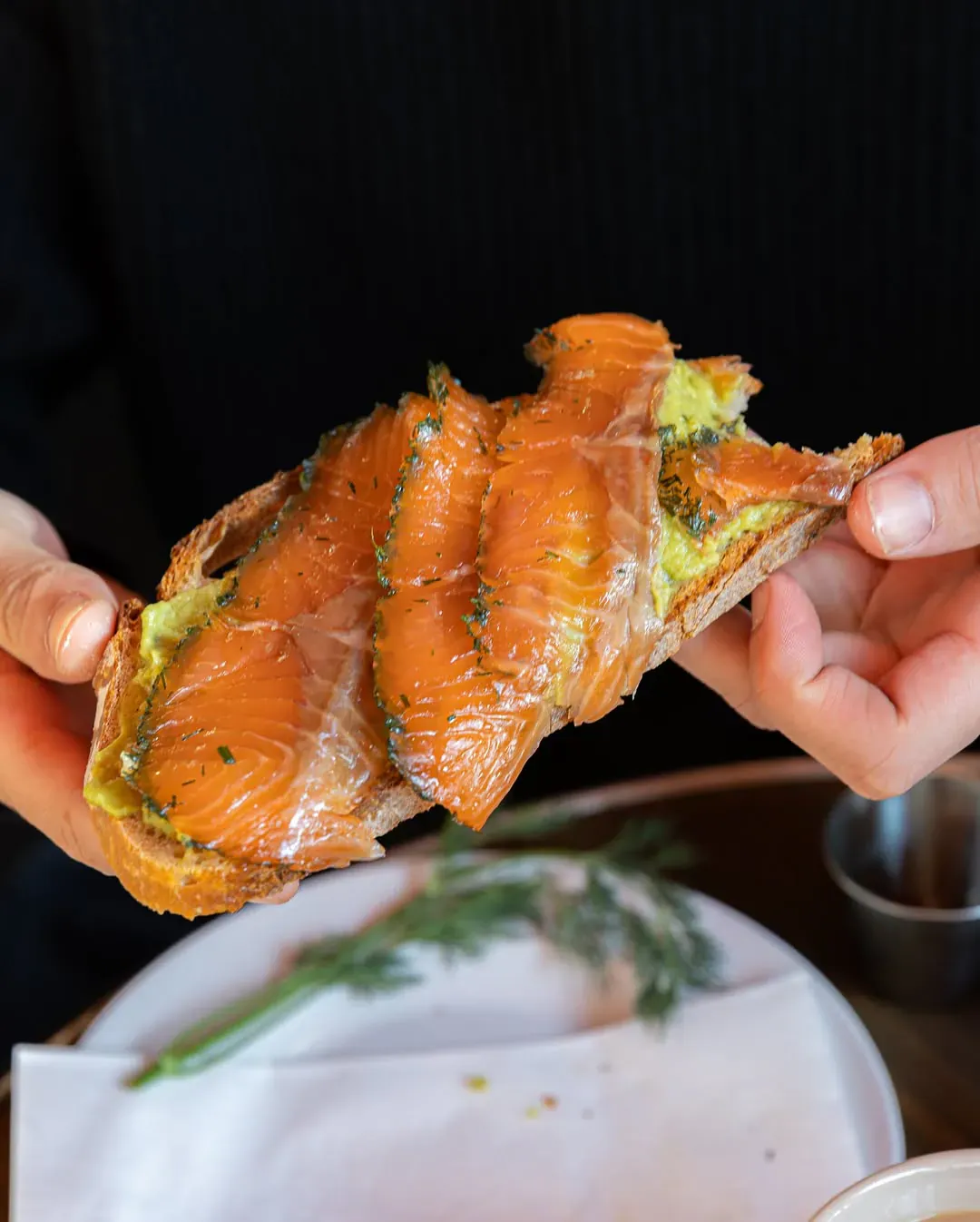 Avocado toast et petit-déjeuner fait maison au Café Juliette Paris 20e