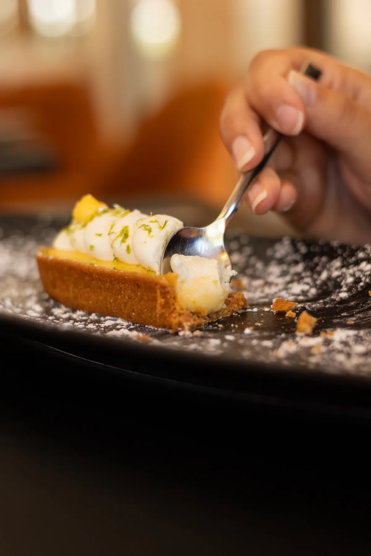 Terrasse de 90 places du restaurant Pakal, au cœur du pays d'Aix