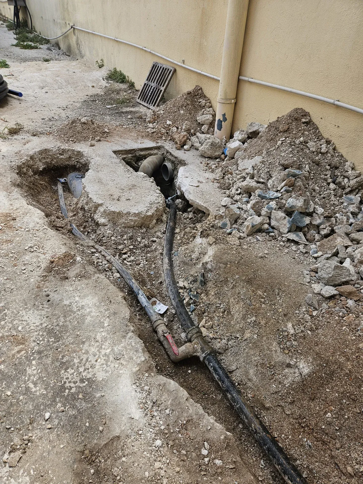 Chantier CLG Plomberie — Recherche de fuite, vue 3