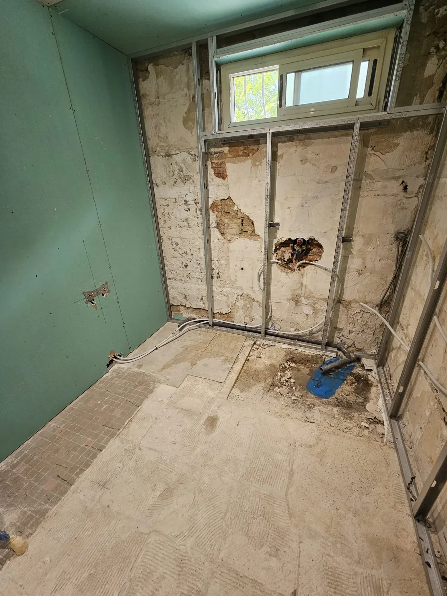 Chantier CLG Plomberie — Salles de bain, vue 11
