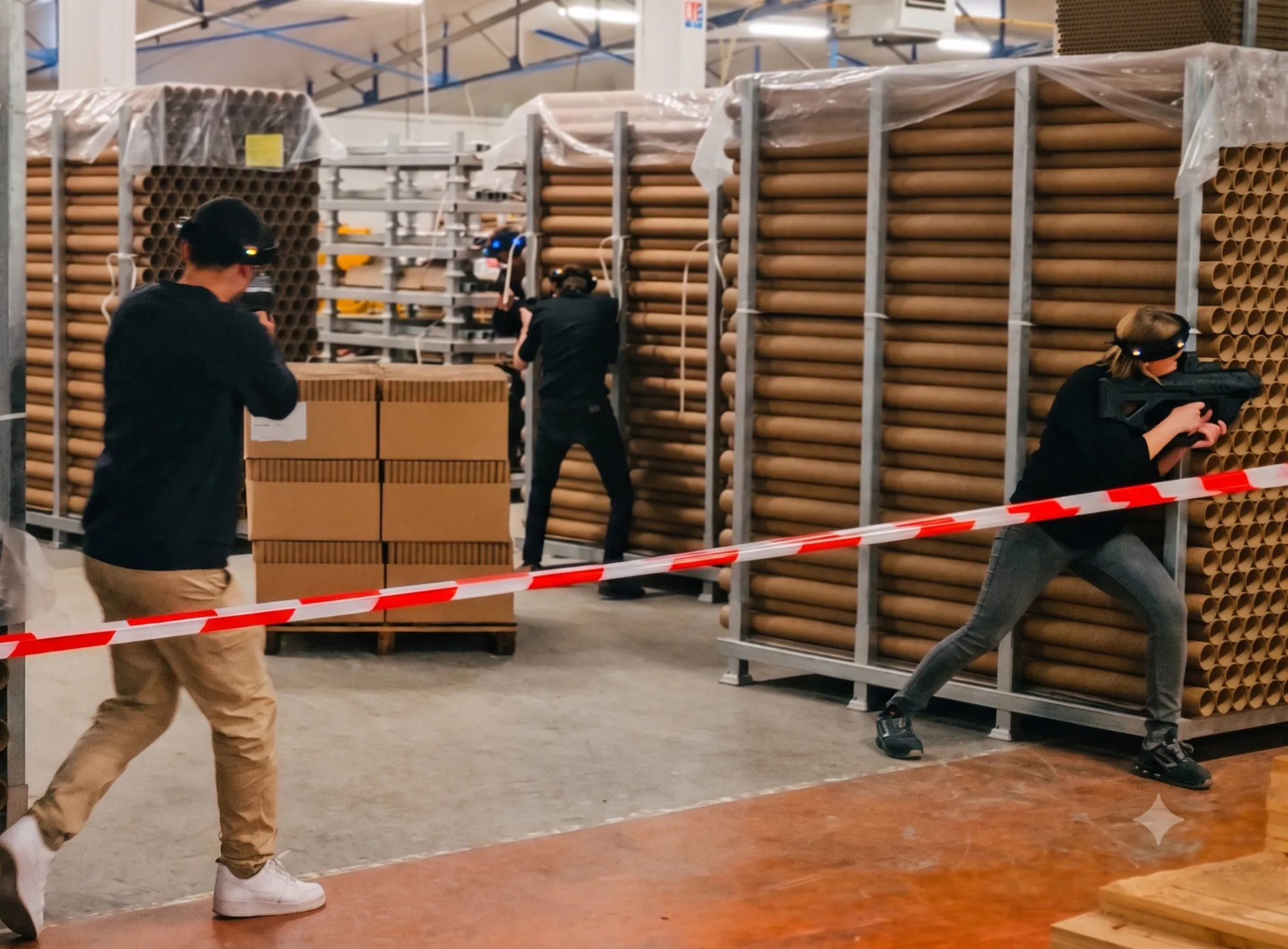 Collaborateurs en team building Krun Game dans une usine, animation de cohésion d'équipe Mission Era
