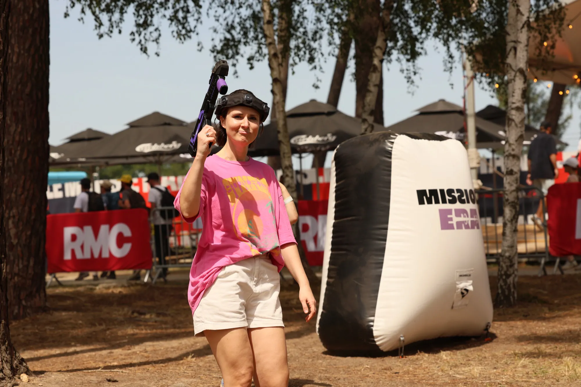 Public en animation immersive Krun Game outdoor sur la Fan Zone d'un grand événement (GP Explorer, 24h du Mans) — photo 7