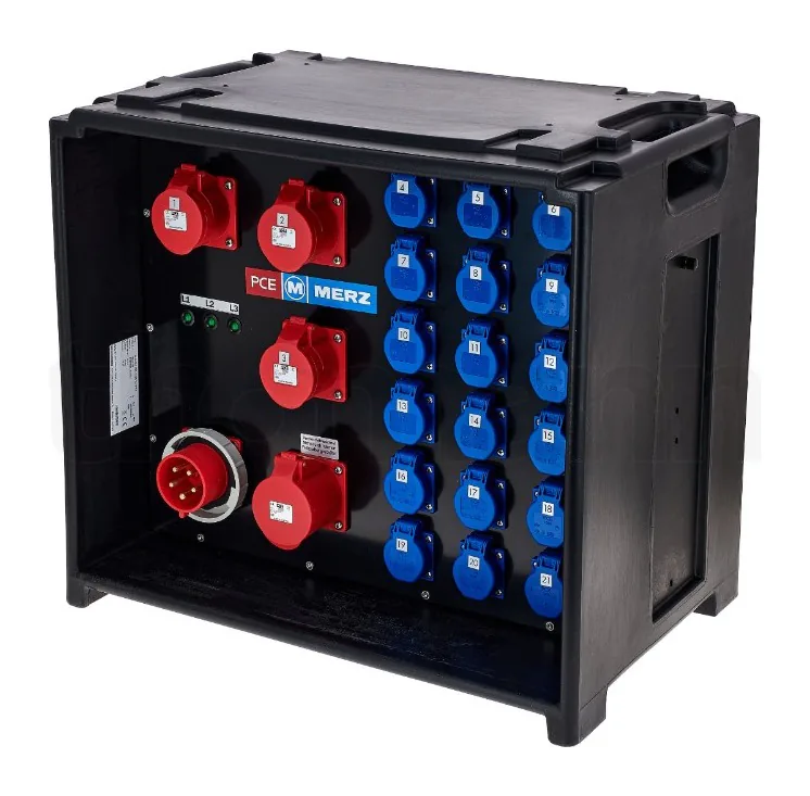 Un coffret de distribution 32 A triphasé à dix-huit prises bleues.