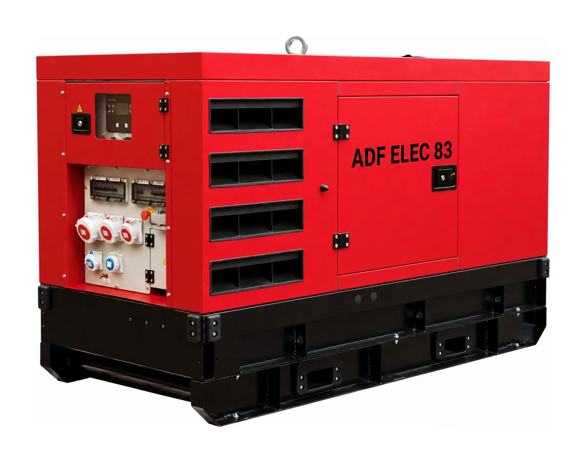 Un groupe électrogène insonorisé rouge, marqué ADF ELEC 83.