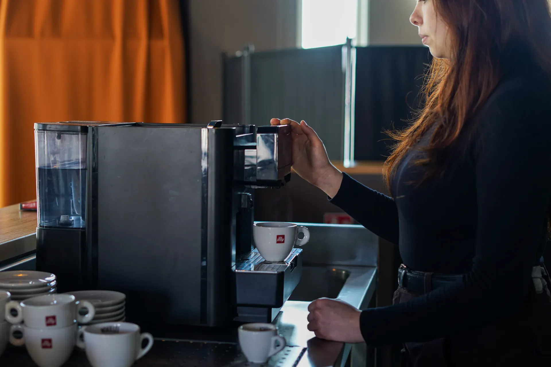 Pause café servie pendant un séminaire à la Salle du 3