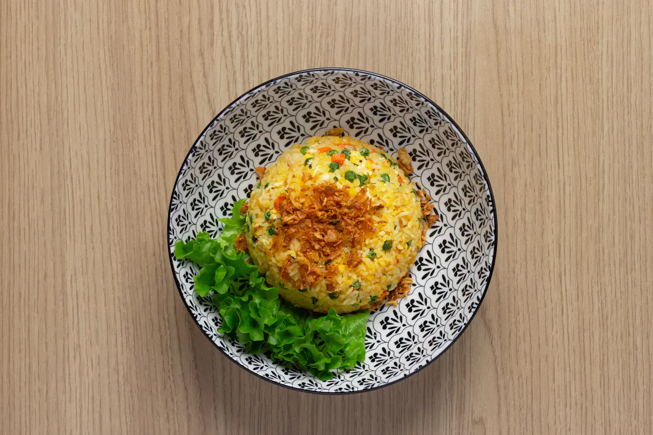 Riz cantonais sauté au wok chez Sushi & Nem à Thonon