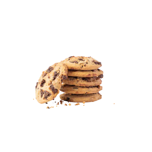 Pile de cookies aux pepites de chocolat, patisseries maison a accompagner d'un flat white