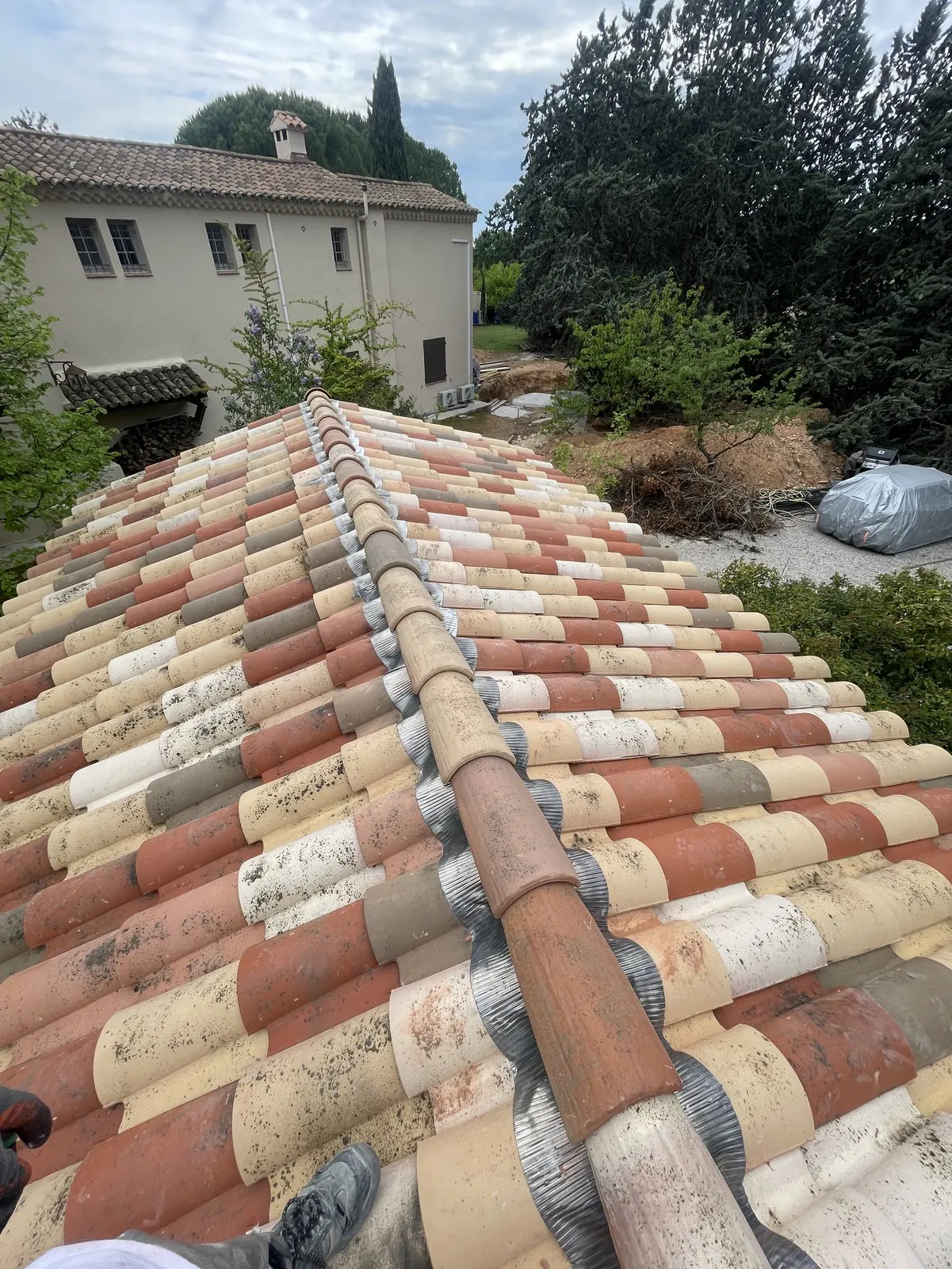Couverture en tuiles canal de l'annexe