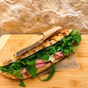 Sandwich Le Pannuozzo — pain pannuozzo