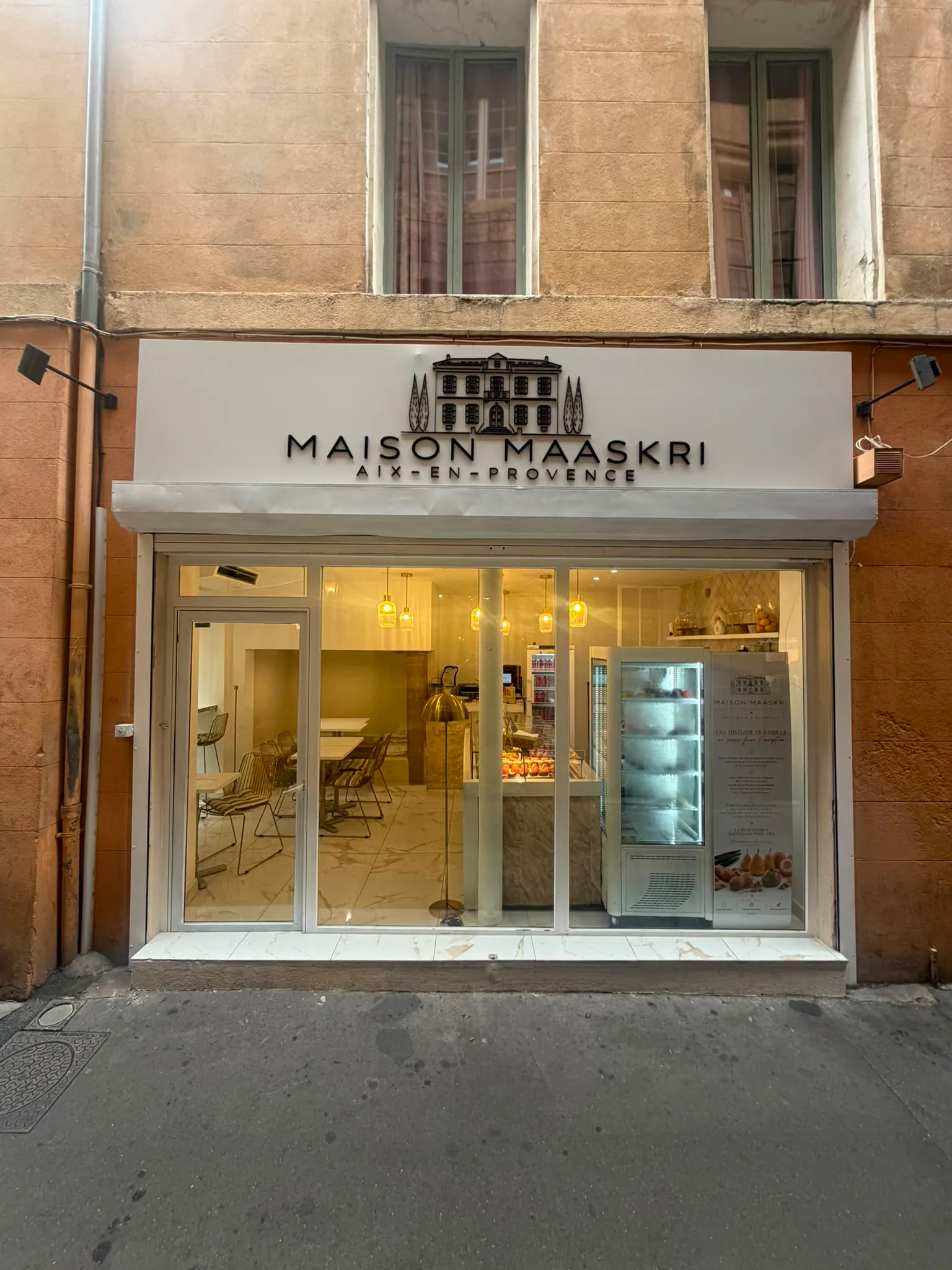 Devanture de Maison Maaskri, 9 rue Laurent Fauchier