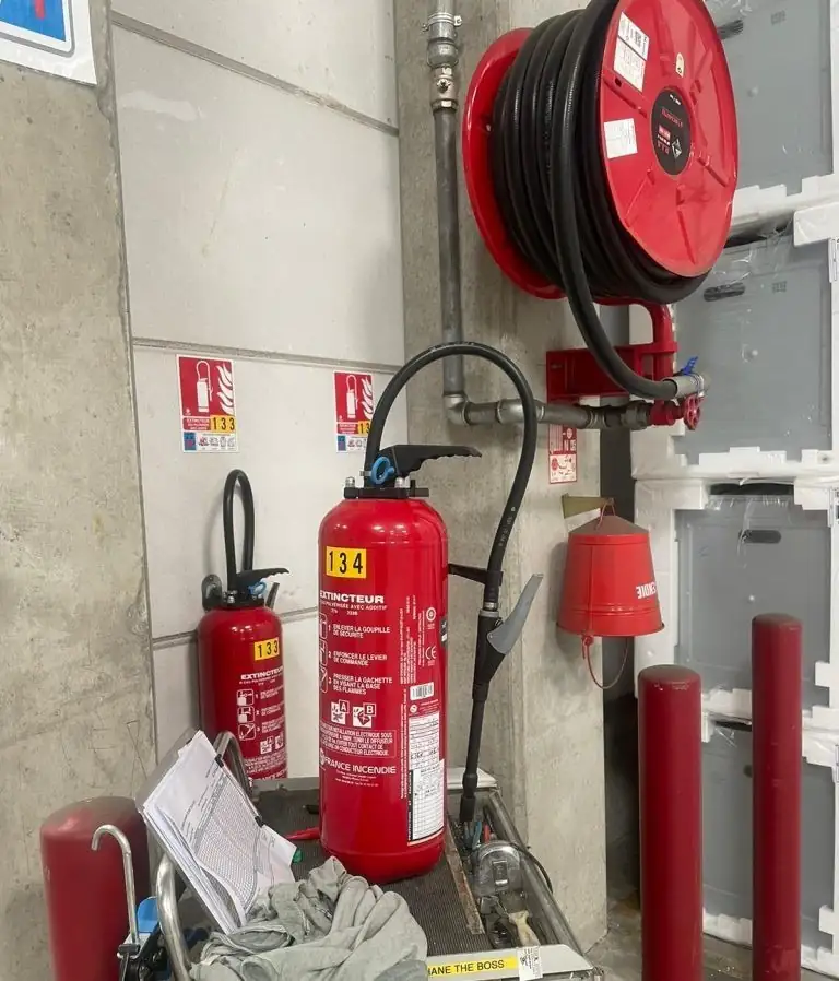 Matériel de sécurité incendie dans un magasin