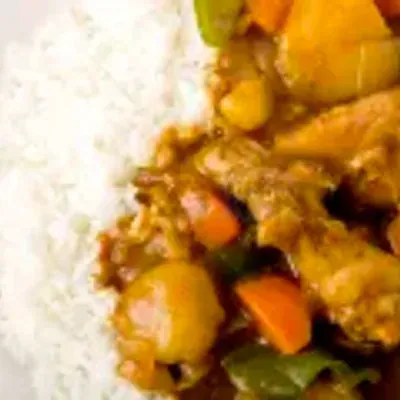 Riz au poulet curry