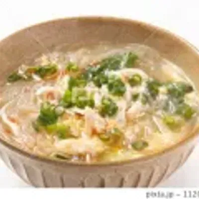 Potage de poulet aux vermicelles